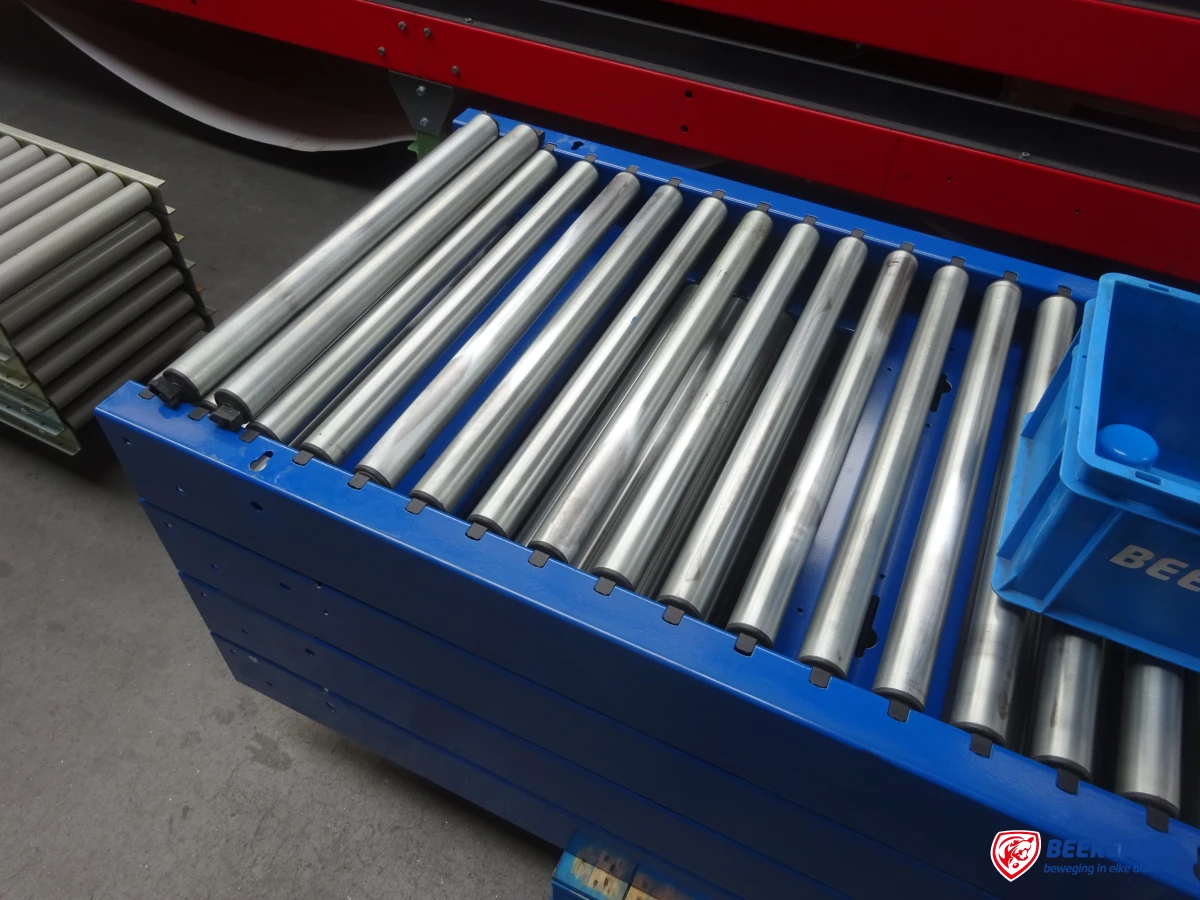 Rollenbaan met hoog frame